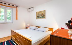 Guest House Raguz